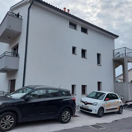 Gulin Апартаменты