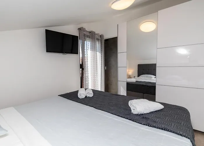 Apartman Gulin *